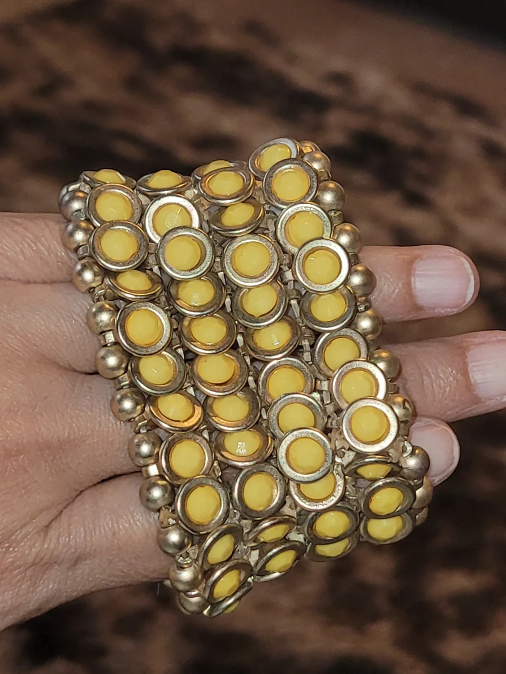 Vintage Gold Tone Yellow Enamel Wide Stretch Bracelet 7" Statement Cuff Boho - Picture 6 of 9